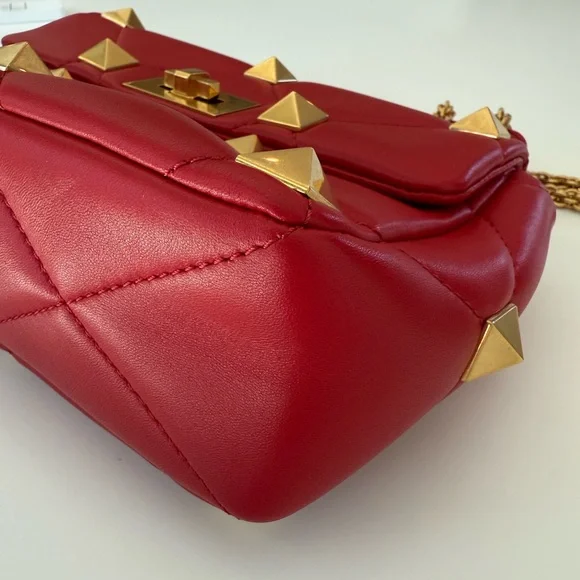 VALENTINO ROMAN STUD SHOULDER BAG - Picture 5 of 10